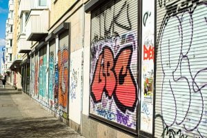 Firany. Jakie modele wybrać i jak je wykorzystać w aranżacji okien? firany 1 2025 firany 1